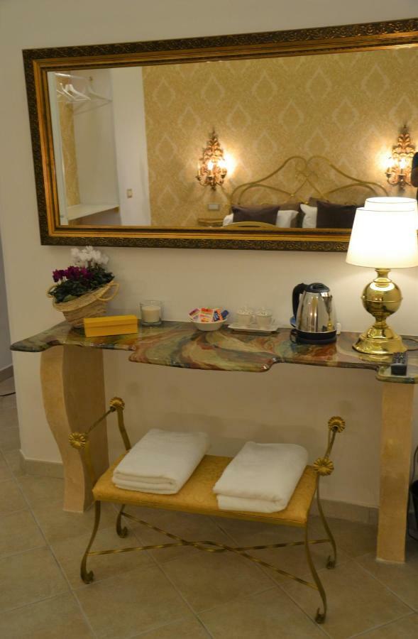 Domus Sanfelice Suite Nápoly Kültér fotó