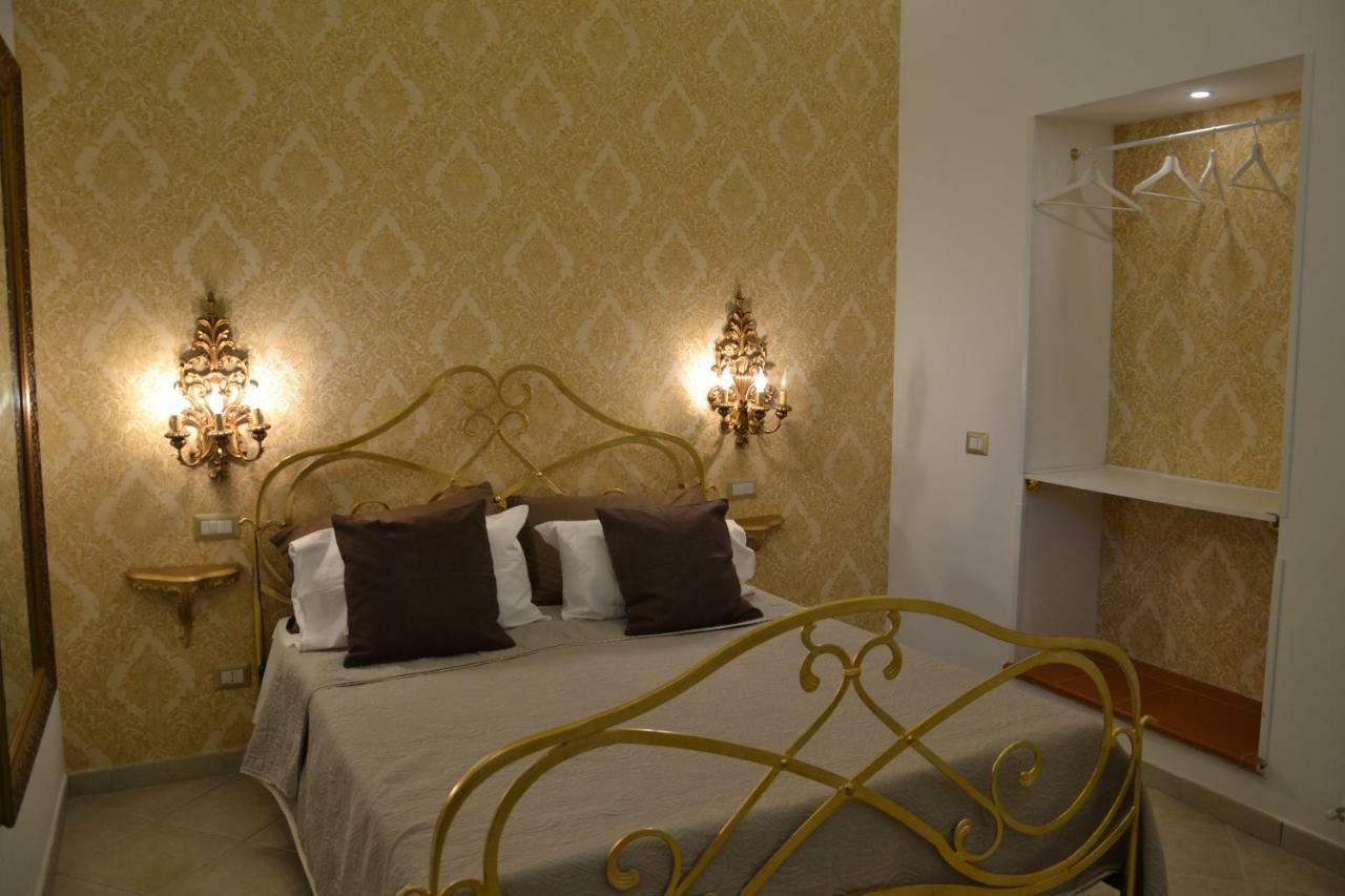 Domus Sanfelice Suite Nápoly Kültér fotó
