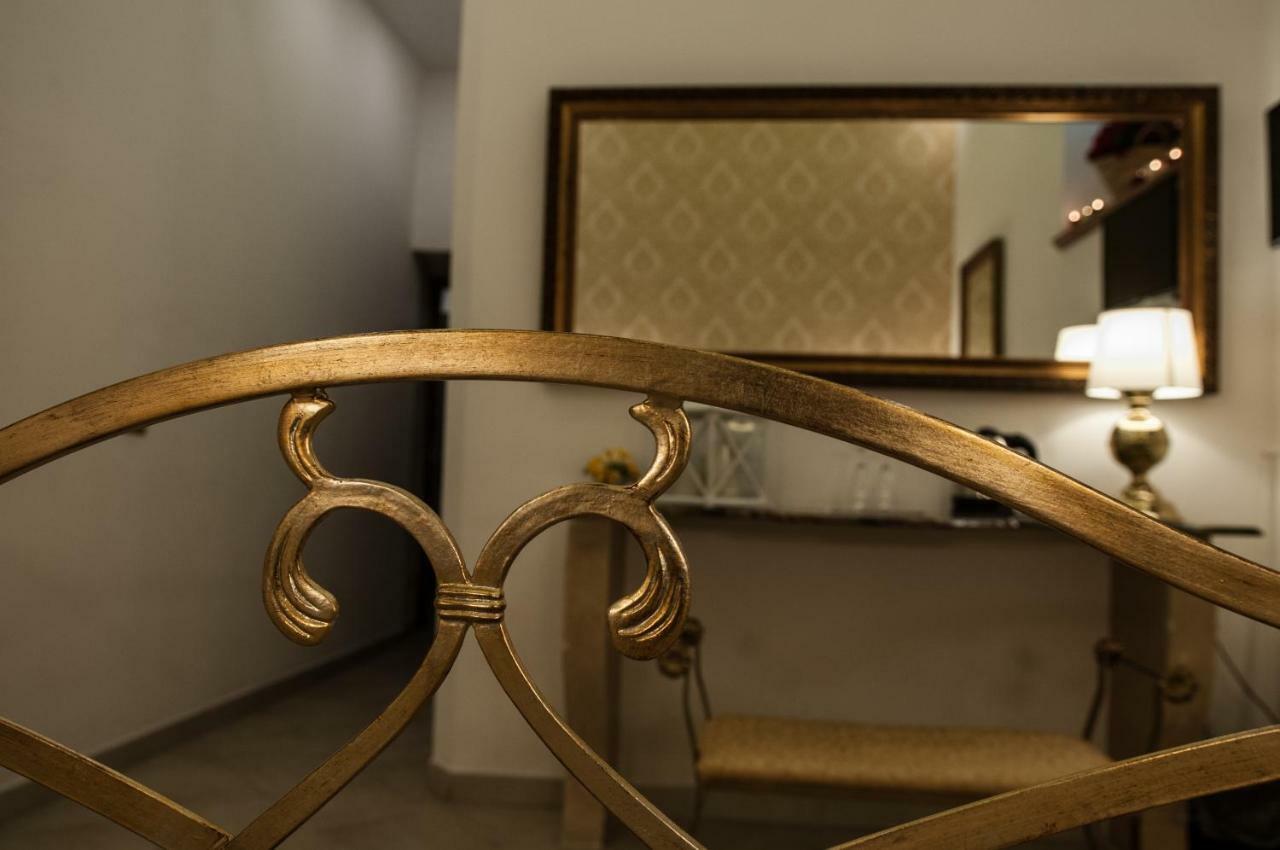 Domus Sanfelice Suite Nápoly Kültér fotó